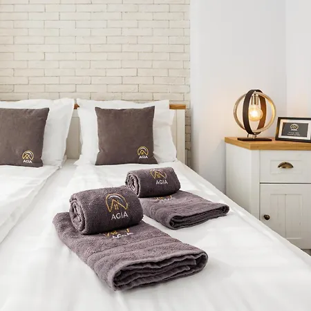 Agia 3-comfort Apartman *