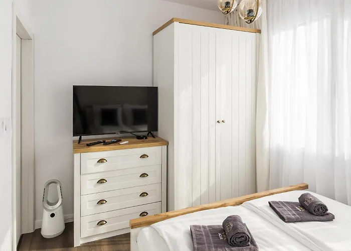 Apartment Agia 3-comfort